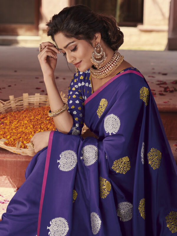 Stylee Lifestyle Blue Banarasi Silk Jacquard Saree