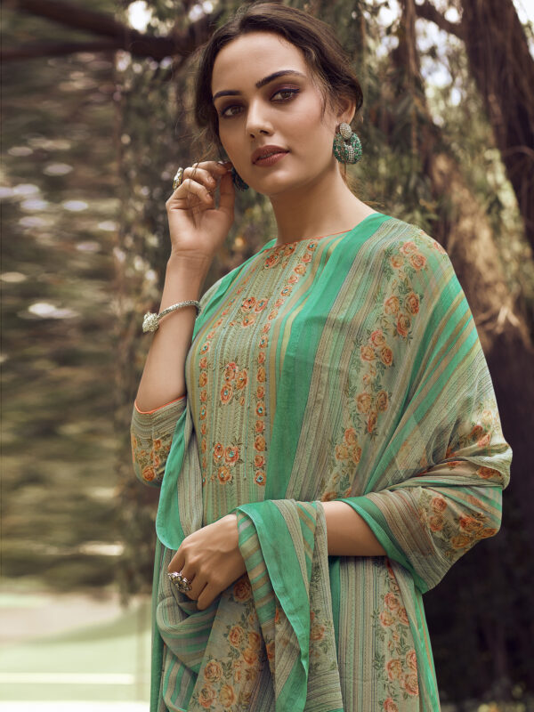 Stylee Lifestyle Green Pashmina Printed Dress Material