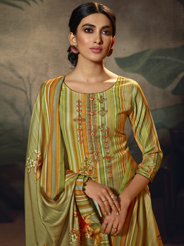 Stylee Lifestyle Green Pashmina Printed Dress Material