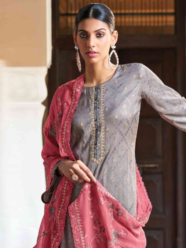 Allover Jacquard Weaving Design With Resham Thread Work & Jari, Cutwork - Image 4